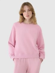 4F Bluza w kolorze jasnoróżowym rozmiar: S. Różowe bluzy 4f, s, bez wzorów, bez kaptura. Za 66.00 zł.