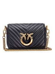 Pinko Skórzana torebka w kolorze czarnym - 13 x 8 x 5 cm rozmiar: onesize. Czarne torby na ramię Pinko, bez wzorów, z materiału, na ramię, pikowane, bez dodatków. Za 746.74 zł.
