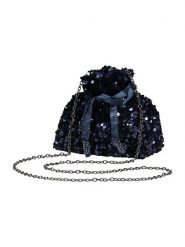 Vera Mont Torebka w kolorze granatowym - 19,5 x 21 cm rozmiar: onesize. Niebieskie torby na ramię Vera Mont, bez wzorów, z materiału, na ramię, bez dodatków. Za 69.99 zł.