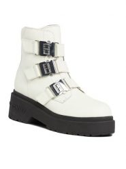 Tommy Jeans Botki Tjw Chunky Boot Hardware EN0EN02443 Écru. Botki Tommy Jeans, bez wzorów, z jeansu, bez obcasa, na płaskiej podeszwie, bez zapięcia. Za 899.99 zł.