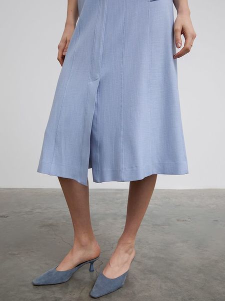 BGN Spódnica w kolorze błękitnym rozmiar: 40. Niebieskie spódnice BGN, na imprezę, bez wzorów, midi. Za 127.35 zł.