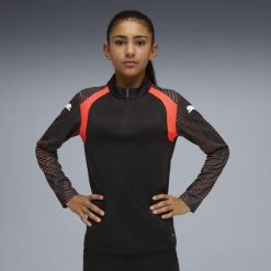 Młodzieżowa bluza piłkarska individualFINAL z zamkiem 1/4 PUMA. Czarna bluzy Puma, m, bez wzorów, bez kaptura. Za 219.00 zł.