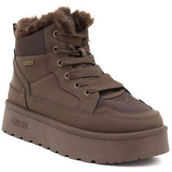 Botki damskie śniegowce na platformie brązowe Big Star UU274168. Brązowe botki Big Star, bez wzorów, z materiału, bez obcasa, na platformie, bez zapięcia. Za 159.99 zł.