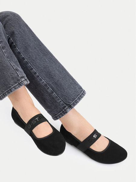 G-Star Raw Baleriny CEO-WS5038-02 Czarny. Czarne baleriny G-Star, bez wzorów, ze skóry, bez obcasa. Za 159.99 zł.