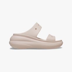 Sandały damskie na platformie Crocs CRUSH. Brązowe sandały Crocs, bez wzorów, sportowe, bez obcasa, na platformie, bez zapięcia. W wyprzedaży za 219.00 zł.