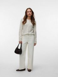 Vero Moda Kardigan w kolorze białym rozmiar: XS. Białe kardigany Vero Moda, xs, bez wzorów, ze splotem. Za 129.95 zł.