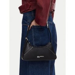 Torebka Karl Lagerfeld Jeans. Czarne torebki klasyczne Karl Lagerfeld Jeans, bez wzorów, z jeansu, bez dodatków. Za 529.99 zł.