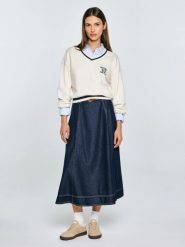 Spódnica damska midi jeansowa rozkloszowana granatowa Scarlet 652. Niebieskie spódnice Big Star, do pracy, bez wzorów, z denimu, biznesowe, midi, koszulowe. Za 229.99 zł.