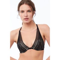 Etam - Biustonosz 650029205. Czarne biustonosze Etam, bez wzorów, z elastanu. W wyprzedaży za 79.90 zł.