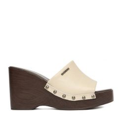 Klapki G-Star Raw. Brązowe klapki G-Star Raw, bez wzorów, bez obcasa. Za 259.99 zł.