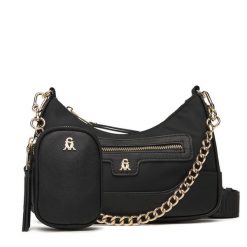 Torebka Steve Madden. Czarne torebki klasyczne Steve Madden, bez wzorów, bez dodatków. Za 469.99 zł.