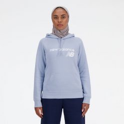 Bluza damska New Balance WT03810LAY – fioletowa. Fioletowe bluzy New Balance, m, bez wzorów, z bawełny, bez kaptura. Za 129.99 zł.