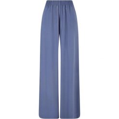 Luźne Spodnie Damskie Z Szerokimi Nogawkami Z Wiskozy. Niebieskie spodnie dresowe Urban Classics, xl, bez wzorów, z wiskozy. Za 179.99 zł.