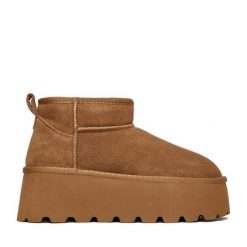 Śniegowce Badura. Brązowe trapery i śniegowce Badura. Za 279.99 zł.