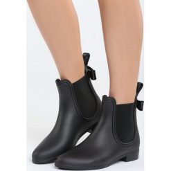Czarne Kalosze Testify. Czarne kalosze Born2be, bez wzorów. Za 59.99 zł.