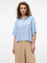 Vero Moda Koszulka w kolorze niebiesko-białym rozmiar: XXL. Białe bluzki Vero Moda, xxl, bez wzorów, bez kołnierzyka, bez ramiączek. Za 61.60 zł.