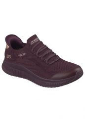 Buty SKECHERS SLIP-INS BOBS SQUAD 4 DIRE STEP Bordeaux. Czerwone trekkingi Skechers, z materiału, na fitness i siłownię. Za 319.99 zł.