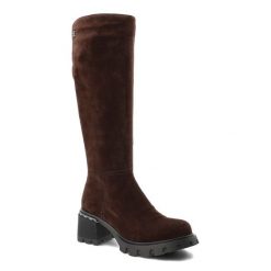 Brązowe Kozaki Artiker Eleganckie Buty Damskie. Brązowe kozaki Artiker, na zimę, bez obcasa, na obcasie, bez zapięcia. Za 458.99 zł.
