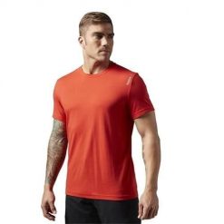 Koszulka sportowa damska Reebok EL Classic Tee. Czerwone koszulki sportowe Reebok, bez wzorów, bez ramiączek. Za 102.00 zł.