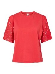 YAS Koszulka w kolorze czerwonym rozmiar: M. Czerwone bluzki YAS, m, bez wzorów, z bawełny, bez kołnierzyka, bez ramiączek. Za 105.14 zł.