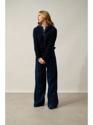 AUTHENTIC CASHMERE Kaszmirowy sweter w kolorze granatowym rozmiar: S. Niebieskie swetry AUTHENTIC CASHMERE, s, bez wzorów, z kaszmiru, bez ramiączek. Za 464.45 zł.