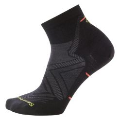 Smartwool - Damskie skarpety do biegania Ankle Zero Cushion lekkie. Czarne skarpety Smartwool, bez wzorów, z materiału. Za 152.00 zł.