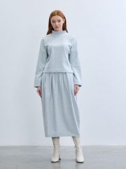 BGN Spódnica w kolorze błękitnym rozmiar: 38. Niebieskie spódnice BGN, bez wzorów, midi, bombki. Za 121.99 zł.