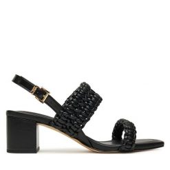 Sandały MICHAEL Michael Kors. Czarne sandały MICHAEL Michael Kors, bez wzorów, bez obcasa, na słupku, bez zapięcia. Za 549.99 zł.