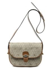 Christian Dior Torebka w kolorze beżowym - 26 x 19 x 6 cm rozmiar: onesize. Brązowe torby na ramię Christian Dior, bez wzorów, z materiału, przez ramię, bez dodatków. Za 2,142.33 zł.