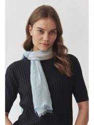 TATUUM Szal w kolorze błękitnym - 200 x 85 cm rozmiar: onesize. Niebieskie szaliki Tatuum, bez wzorów, z materiału. Za 43.95 zł.