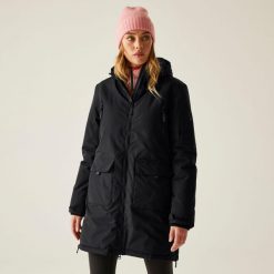 Płaszcz damski zimowy ocieplany przeciwdeszczowy Gwynn. Czarne płaszcze Regatta, na zimę, bez wzorów, z puchu, bez kaptura. Za 1,049.99 zł.