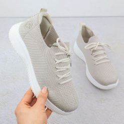 Półbuty sportowe damskie czarne Vinceza 17366. Czarne obuwie sportowe VINCEZA, z materiału, bez zapięcia. Za 67.50 zł.