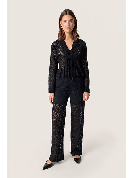 Soaked in Luxury Bluzka w kolorze czarnym rozmiar: XS. Czarne bluzki Soaked in Luxury, xs, bez wzorów, z koronki, bez kołnierzyka, bez ramiączek. Za 80.95 zł.