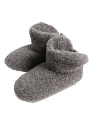 Kaiser Naturfellprodukte Kapcie wełniane 'Kim" w kolorze szarym rozmiar: 39. Szare obuwie domowe Kaiser Naturfellprodukte, bez wzorów, z materiału, bez zapięcia. Za 144.24 zł.