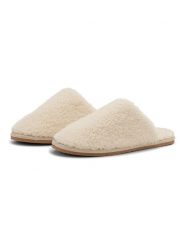 Ilse Jacobsen Kapcie w kolorze kremowym z wełny owczej rozmiar: 38. Brązowe obuwie domowe Ilse Jacobsen, bez wzorów, z wełny, bez zapięcia. Za 129.95 zł.