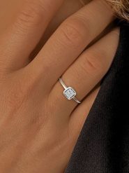 OR Carats Złoty pierścionek z diamentem rozmiar: 58. Szare pierścionki OR Carats, z diamentem, złote. Za 695.99 zł.