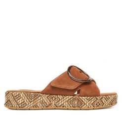 Klapki Tamaris. Brązowe klapki Tamaris, bez wzorów, bez obcasa. Za 279.99 zł.