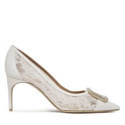 Szpilki MALONE SOULIERS. Białe szpilki MALONE SOULIERS, bez wzorów, bez obcasa, na szpilce, bez zapięcia. Za 2,209.00 zł.