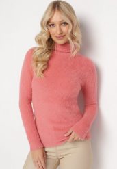 Różowy Elastyczny Golf z Puszystej Tkaniny z Wełną Doulcet. Czerwone golfy Born2be, l, bez wzorów, z materiału, bez ramiączek. Za 69.99 zł.
