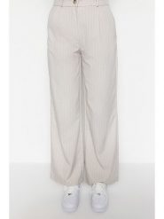 Trendyol Spodnie w kolorze jasnoszarym rozmiar: 42. Szare spodnie materiałowe Trendyol, bez wzorów, z materiału, z podwyższonym stanem. Za 78.28 zł.