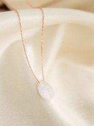 Lodie Silver Srebrny naszyjnik z kamieniem ozdobnym - dł. 43 cm rozmiar: onesize. Białe naszyjniki Lodie Silver, srebrne. Za 41.95 zł.