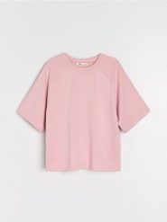 Bluza z domieszką wiskozy - różowy. Czerwone bluzy Sinsay, l, bez wzorów, z dzianiny, bez kaptura. Za 39.99 zł.