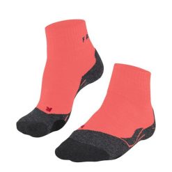 Skarpetki krótkie damskie Falke TK2 Explore. Brązowe skarpety Falke, bez wzorów, z wełny. Za 160.50 zł.