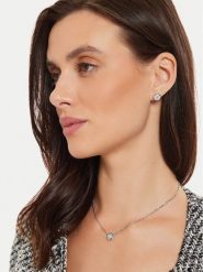Guess Naszyjnik JUBN04 593JW Srebrny. Szare naszyjniki Guess, metalowe. Za 259.99 zł.