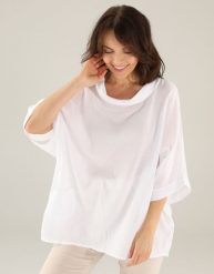 Luźna bluzka z kołnierzem. Białe bluzki Unisono, l, bez wzorów, z bawełny, bez kołnierzyka, bez ramiączek. Za 129.00 zł.