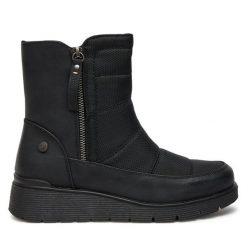 Botki Refresh. Czarne botki Refresh, bez wzorów, bez obcasa, na płaskiej podeszwie, bez zapięcia. Za 339.99 zł.