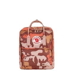 Plecak miejski Fjallraven Kanken Graphics - chalkrose/hidden animals. Czerwone plecaki Fjällräven, bez wzorów. Za 461.99 zł.