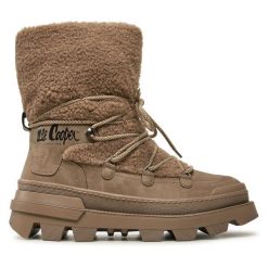 Botki Lee Cooper. Brązowe botki Lee Cooper, bez wzorów, bez obcasa, na płaskiej podeszwie, bez zapięcia. Za 319.99 zł.