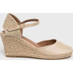 Answear - Espadryle Clowse. Czarne espadryle ANSWEAR, bez wzorów, z gumy, bez obcasa, na koturnie, bez zapięcia. W wyprzedaży za 99.90 zł.