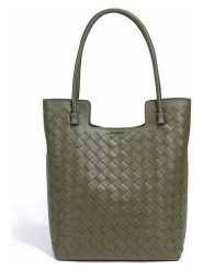 SUVRAI Torebka w kolorze khaki - 24 x 32 x 9 cm rozmiar: onesize. Brązowe torby na ramię SUVRAI, bez wzorów, z materiału, na ramię, bez dodatków. Za 152.99 zł.